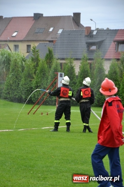 Zdjęcie w galerii na portalu naszraciborz.pl: OSP Owsiszcze z Pucharem Wójta. Gminne zawody sportowo-pożarnicze w Chałupkach  wiadomości z regionu