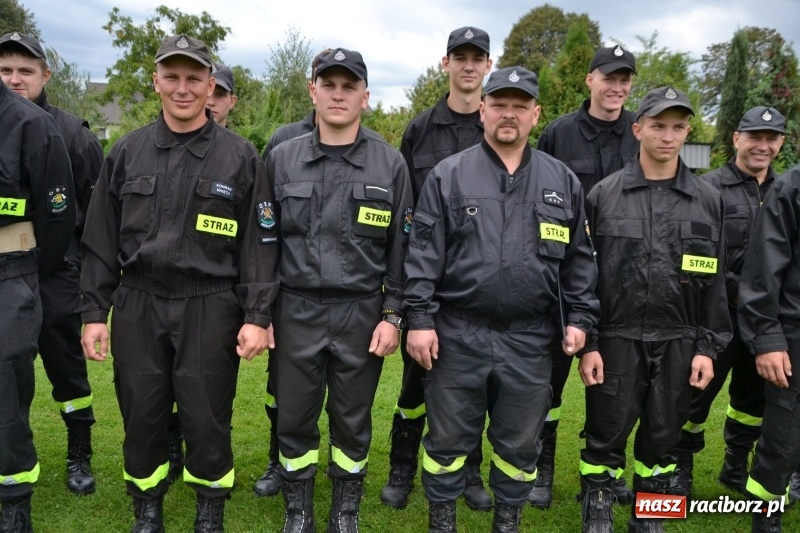 Zdjęcie w galerii na portalu naszraciborz.pl: OSP Owsiszcze z Pucharem Wójta. Gminne zawody sportowo-pożarnicze w Chałupkach  wiadomości z regionu