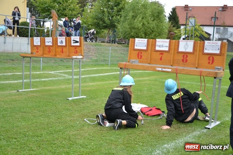 Zdjęcie w galerii na portalu naszraciborz.pl: OSP Owsiszcze z Pucharem Wójta. Gminne zawody sportowo-pożarnicze w Chałupkach  wiadomości z regionu