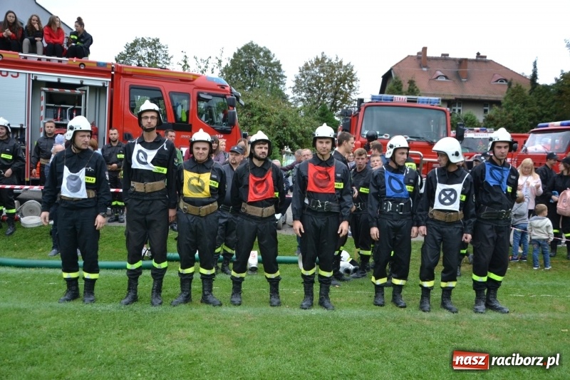 Zdjęcie w galerii na portalu naszraciborz.pl: OSP Owsiszcze z Pucharem Wójta. Gminne zawody sportowo-pożarnicze w Chałupkach  wiadomości z regionu