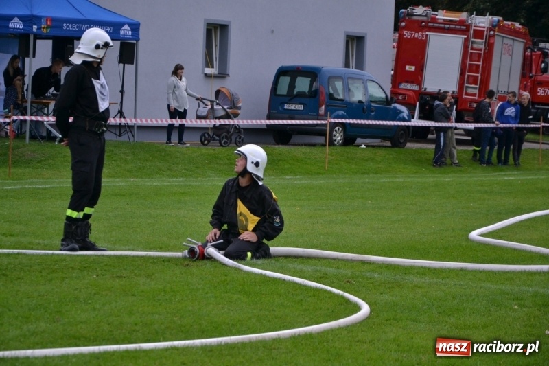 Zdjęcie w galerii na portalu naszraciborz.pl: OSP Owsiszcze z Pucharem Wójta. Gminne zawody sportowo-pożarnicze w Chałupkach  wiadomości z regionu