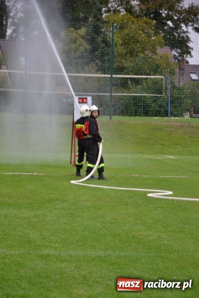 Zdjęcie w galerii na portalu naszraciborz.pl: OSP Owsiszcze z Pucharem Wójta. Gminne zawody sportowo-pożarnicze w Chałupkach  wiadomości z regionu