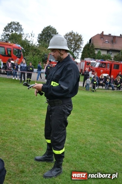 Zdjęcie w galerii na portalu naszraciborz.pl: OSP Owsiszcze z Pucharem Wójta. Gminne zawody sportowo-pożarnicze w Chałupkach  wiadomości z regionu