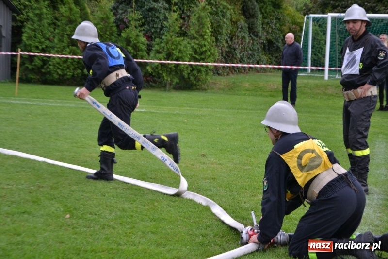 Zdjęcie w galerii na portalu naszraciborz.pl: OSP Owsiszcze z Pucharem Wójta. Gminne zawody sportowo-pożarnicze w Chałupkach  wiadomości z regionu