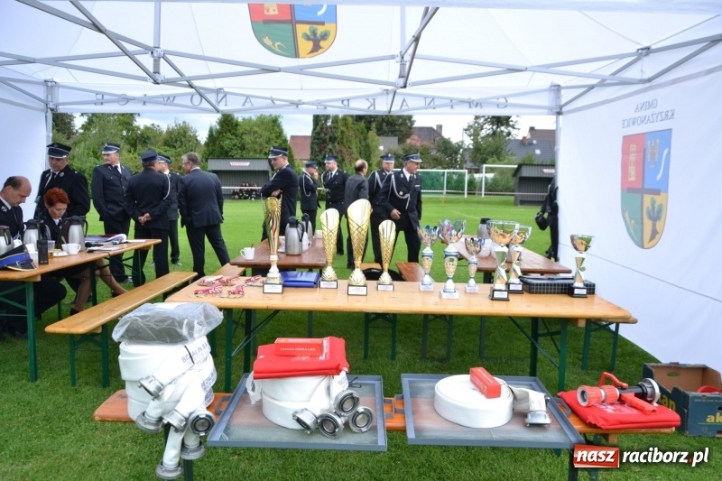 Zdjęcie w galerii na portalu naszraciborz.pl: OSP Owsiszcze z Pucharem Wójta. Gminne zawody sportowo-pożarnicze w Chałupkach  wiadomości z regionu