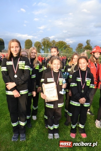 Zdjęcie w galerii na portalu naszraciborz.pl: OSP Owsiszcze z Pucharem Wójta. Gminne zawody sportowo-pożarnicze w Chałupkach  wiadomości z regionu