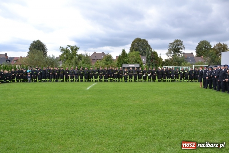 Zdjęcie w galerii na portalu naszraciborz.pl: OSP Owsiszcze z Pucharem Wójta. Gminne zawody sportowo-pożarnicze w Chałupkach  wiadomości z regionu