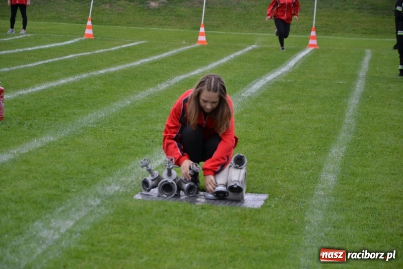 Zdjęcie w galerii na portalu naszraciborz.pl: OSP Owsiszcze z Pucharem Wójta. Gminne zawody sportowo-pożarnicze w Chałupkach  wiadomości z regionu