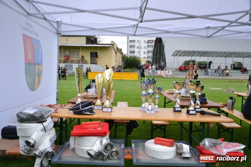 Zdjęcie w galerii na portalu naszraciborz.pl: OSP Owsiszcze z Pucharem Wójta. Gminne zawody sportowo-pożarnicze w Chałupkach  wiadomości z regionu