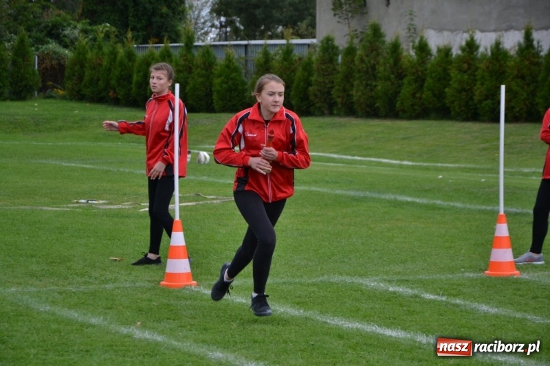 Zdjęcie w galerii na portalu naszraciborz.pl: OSP Owsiszcze z Pucharem Wójta. Gminne zawody sportowo-pożarnicze w Chałupkach  wiadomości z regionu