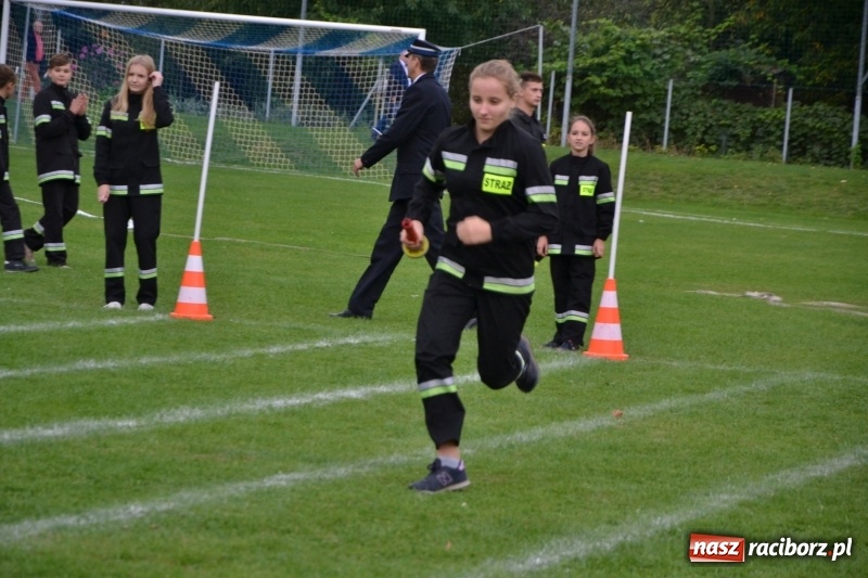 Zdjęcie w galerii na portalu naszraciborz.pl: OSP Owsiszcze z Pucharem Wójta. Gminne zawody sportowo-pożarnicze w Chałupkach  wiadomości z regionu