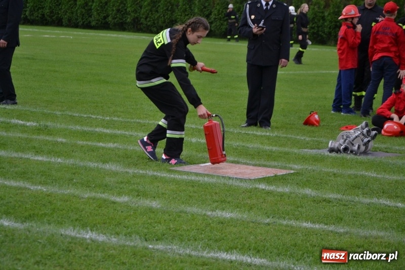 Zdjęcie w galerii na portalu naszraciborz.pl: OSP Owsiszcze z Pucharem Wójta. Gminne zawody sportowo-pożarnicze w Chałupkach  wiadomości z regionu