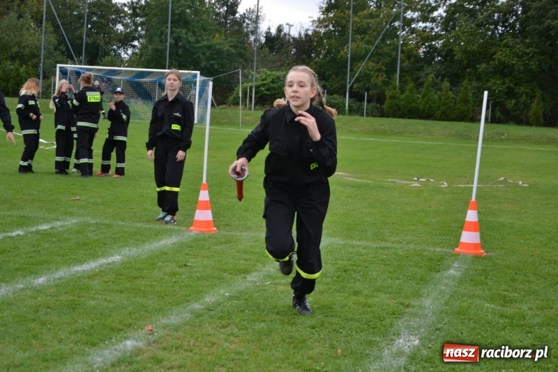 Zdjęcie w galerii na portalu naszraciborz.pl: OSP Owsiszcze z Pucharem Wójta. Gminne zawody sportowo-pożarnicze w Chałupkach  wiadomości z regionu