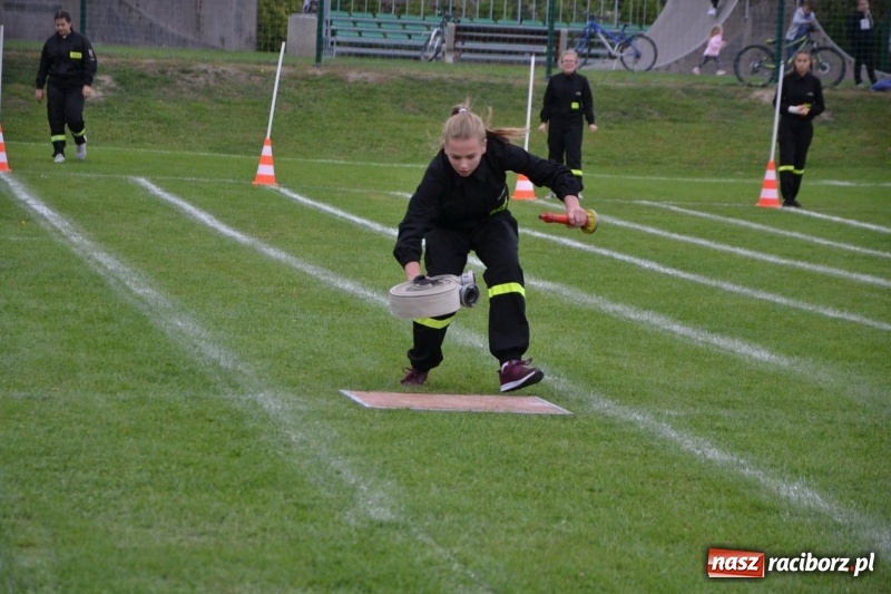 Zdjęcie w galerii na portalu naszraciborz.pl: OSP Owsiszcze z Pucharem Wójta. Gminne zawody sportowo-pożarnicze w Chałupkach  wiadomości z regionu