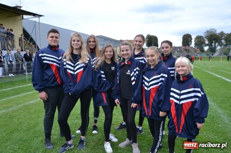 Zdjęcie w galerii na portalu naszraciborz.pl: OSP Owsiszcze z Pucharem Wójta. Gminne zawody sportowo-pożarnicze w Chałupkach  wiadomości z regionu