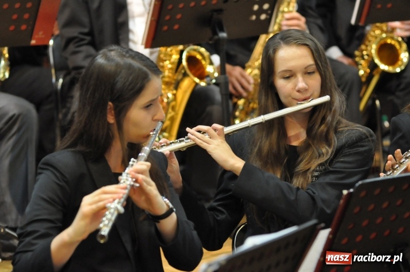 Zdjęcie w galerii na portalu naszraciborz.pl: Dziesiąte urodziny Gminnej Orkiestry Dętej w Krzyżanowicach  wiadomości z regionu