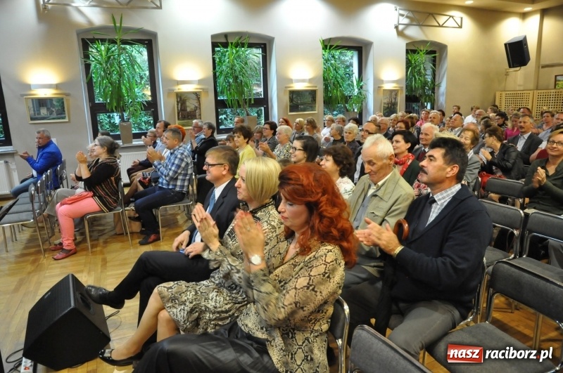 Zdjęcie w galerii na portalu naszraciborz.pl: Dziesiąte urodziny Gminnej Orkiestry Dętej w Krzyżanowicach  wiadomości z regionu