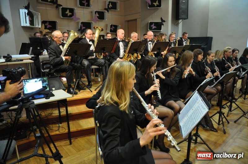 Zdjęcie w galerii na portalu naszraciborz.pl: Dziesiąte urodziny Gminnej Orkiestry Dętej w Krzyżanowicach  wiadomości z regionu