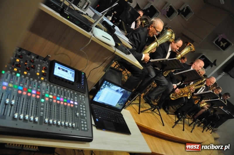 Zdjęcie w galerii na portalu naszraciborz.pl: Dziesiąte urodziny Gminnej Orkiestry Dętej w Krzyżanowicach  wiadomości z regionu