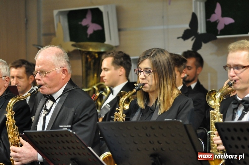 Zdjęcie w galerii na portalu naszraciborz.pl: Dziesiąte urodziny Gminnej Orkiestry Dętej w Krzyżanowicach  wiadomości z regionu