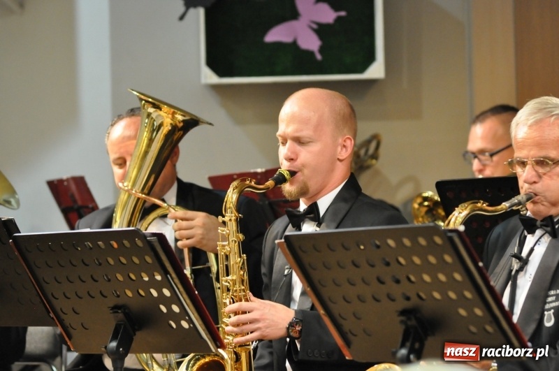 Zdjęcie w galerii na portalu naszraciborz.pl: Dziesiąte urodziny Gminnej Orkiestry Dętej w Krzyżanowicach  wiadomości z regionu