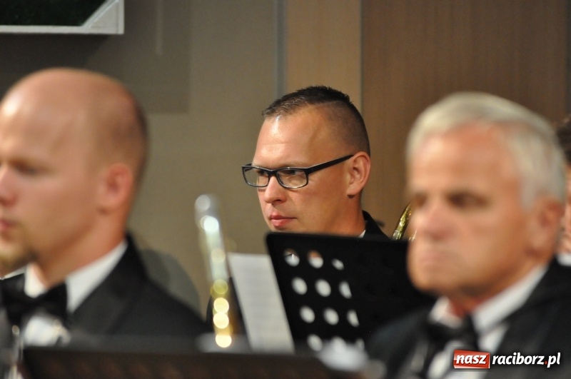 Zdjęcie w galerii na portalu naszraciborz.pl: Dziesiąte urodziny Gminnej Orkiestry Dętej w Krzyżanowicach  wiadomości z regionu