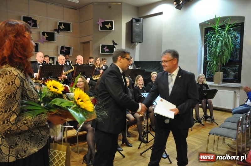 Zdjęcie w galerii na portalu naszraciborz.pl: Dziesiąte urodziny Gminnej Orkiestry Dętej w Krzyżanowicach  wiadomości z regionu