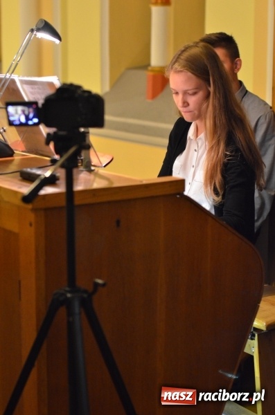 Zdjęcie w galerii na portalu naszraciborz.pl: Młodzi organiści zaprezentowali swoje umiejętności na Ostrogu  wiadomości z regionu