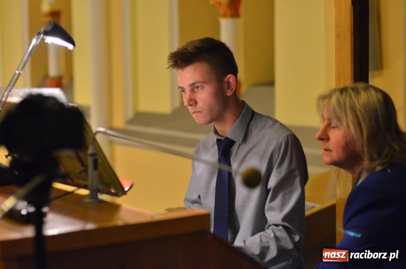 Zdjęcie w galerii na portalu naszraciborz.pl: Młodzi organiści zaprezentowali swoje umiejętności na Ostrogu  wiadomości z regionu