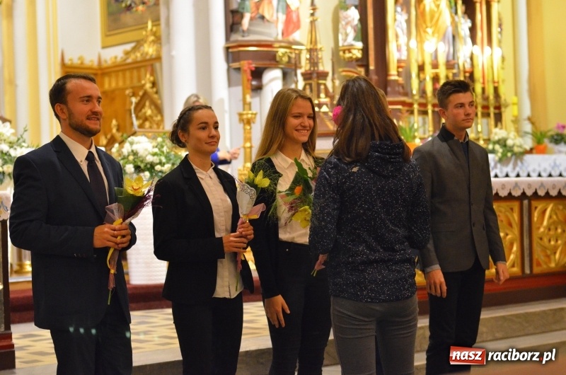 Zdjęcie w galerii na portalu naszraciborz.pl: Młodzi organiści zaprezentowali swoje umiejętności na Ostrogu  wiadomości z regionu