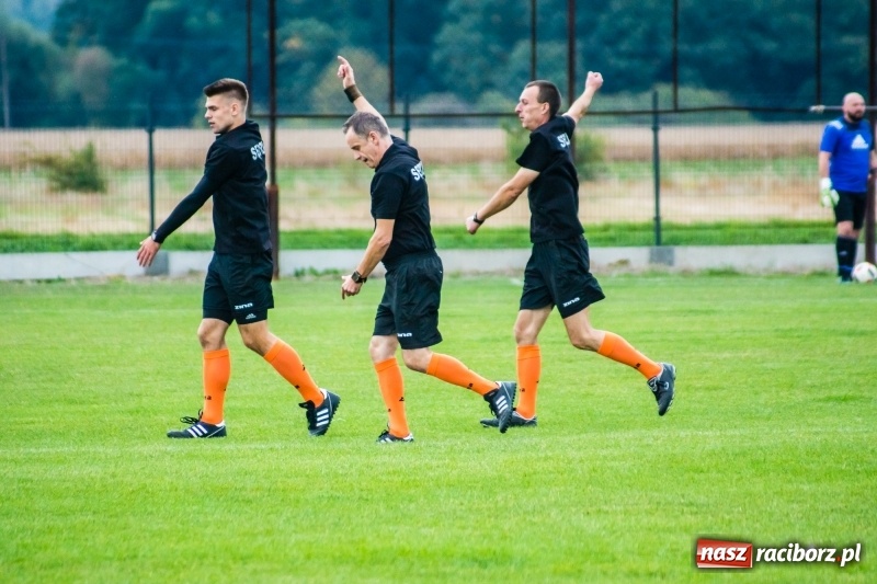 Zdjęcie w galerii na portalu naszraciborz.pl: Zawada Książęca kontra Rudy. Zwycięstwo rodziło się w bólach wiadomości z regionu