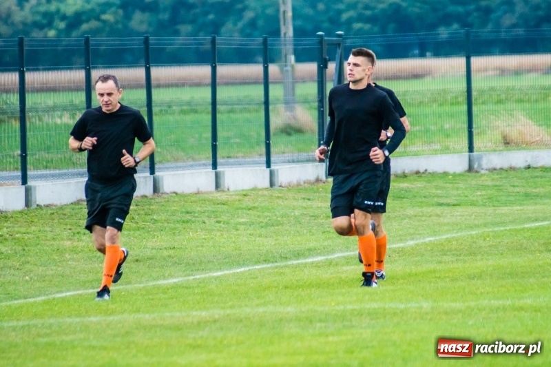 Zdjęcie w galerii na portalu naszraciborz.pl: Zawada Książęca kontra Rudy. Zwycięstwo rodziło się w bólach wiadomości z regionu