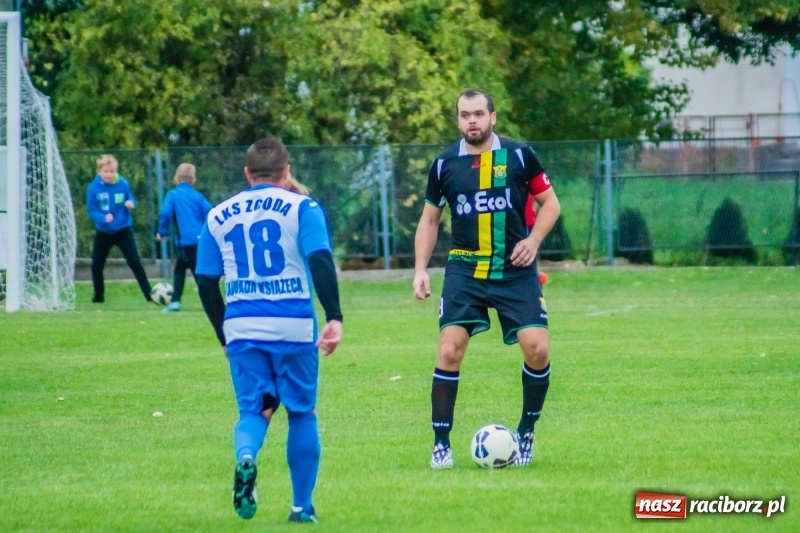 Zdjęcie w galerii na portalu naszraciborz.pl: Zawada Książęca kontra Rudy. Zwycięstwo rodziło się w bólach wiadomości z regionu