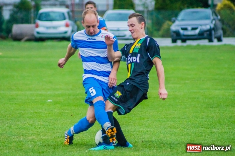Zdjęcie w galerii na portalu naszraciborz.pl: Zawada Książęca kontra Rudy. Zwycięstwo rodziło się w bólach wiadomości z regionu