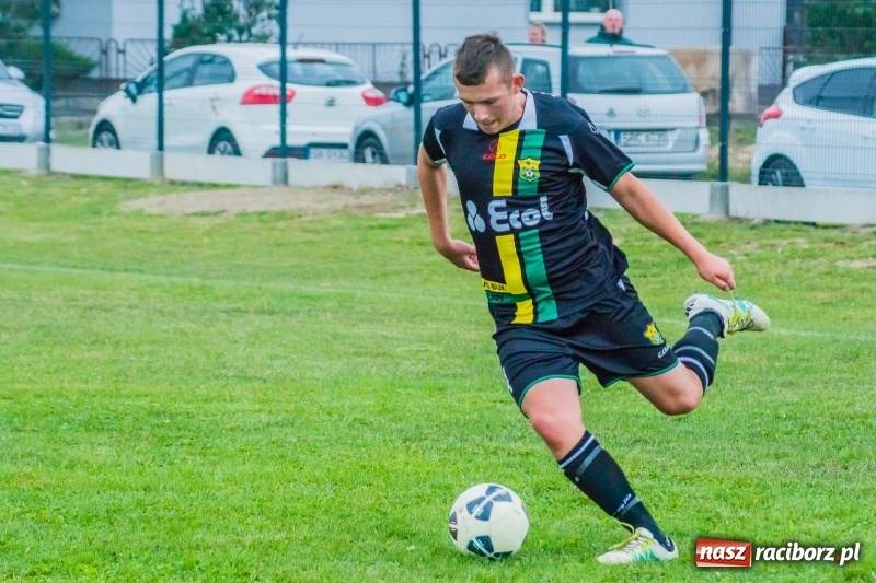 Zdjęcie w galerii na portalu naszraciborz.pl: Zawada Książęca kontra Rudy. Zwycięstwo rodziło się w bólach wiadomości z regionu