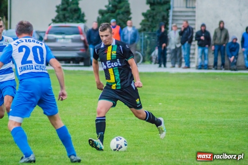Zdjęcie w galerii na portalu naszraciborz.pl: Zawada Książęca kontra Rudy. Zwycięstwo rodziło się w bólach wiadomości z regionu