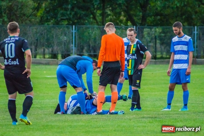 Zdjęcie w galerii na portalu naszraciborz.pl: Zawada Książęca kontra Rudy. Zwycięstwo rodziło się w bólach wiadomości z regionu