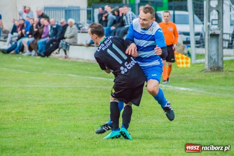 Zdjęcie w galerii na portalu naszraciborz.pl: Zawada Książęca kontra Rudy. Zwycięstwo rodziło się w bólach wiadomości z regionu