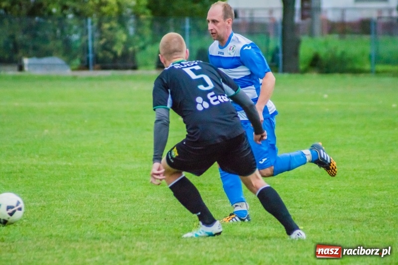 Zdjęcie w galerii na portalu naszraciborz.pl: Zawada Książęca kontra Rudy. Zwycięstwo rodziło się w bólach wiadomości z regionu
