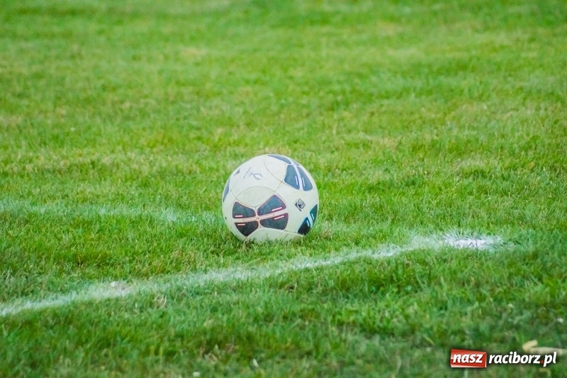 Zdjęcie w galerii na portalu naszraciborz.pl: Zawada Książęca kontra Rudy. Zwycięstwo rodziło się w bólach wiadomości z regionu