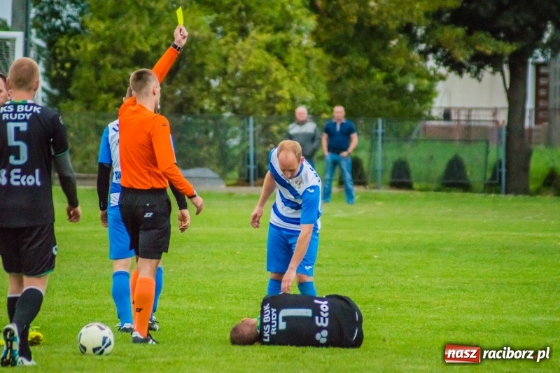 Zdjęcie w galerii na portalu naszraciborz.pl: Zawada Książęca kontra Rudy. Zwycięstwo rodziło się w bólach wiadomości z regionu