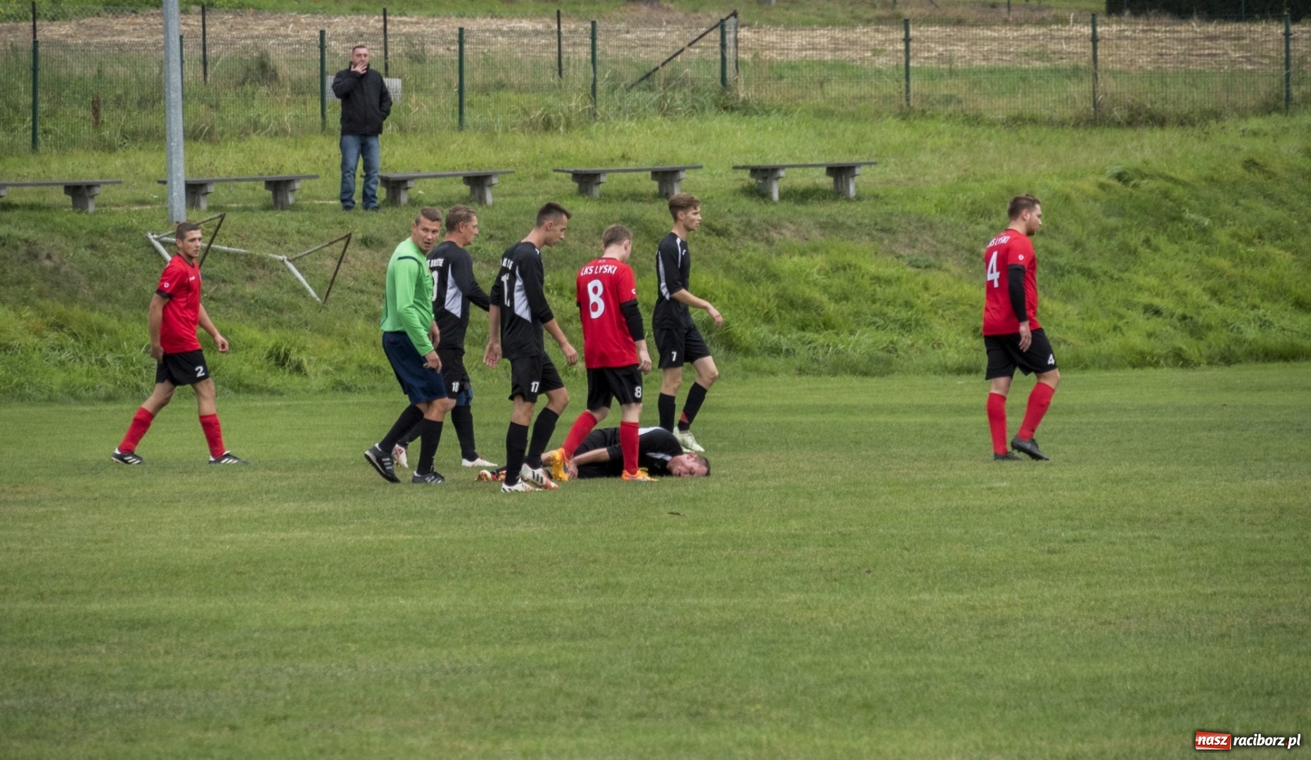 Zdjęcie w galerii na portalu naszraciborz.pl: A klasa: Pewna wygrana Brzezia w starciu z Lyskami wiadomości z regionu