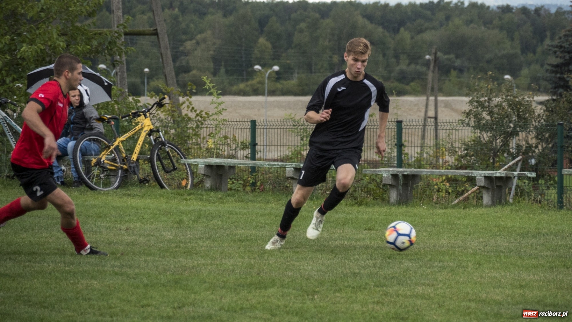 Zdjęcie w galerii na portalu naszraciborz.pl: A klasa: Pewna wygrana Brzezia w starciu z Lyskami wiadomości z regionu
