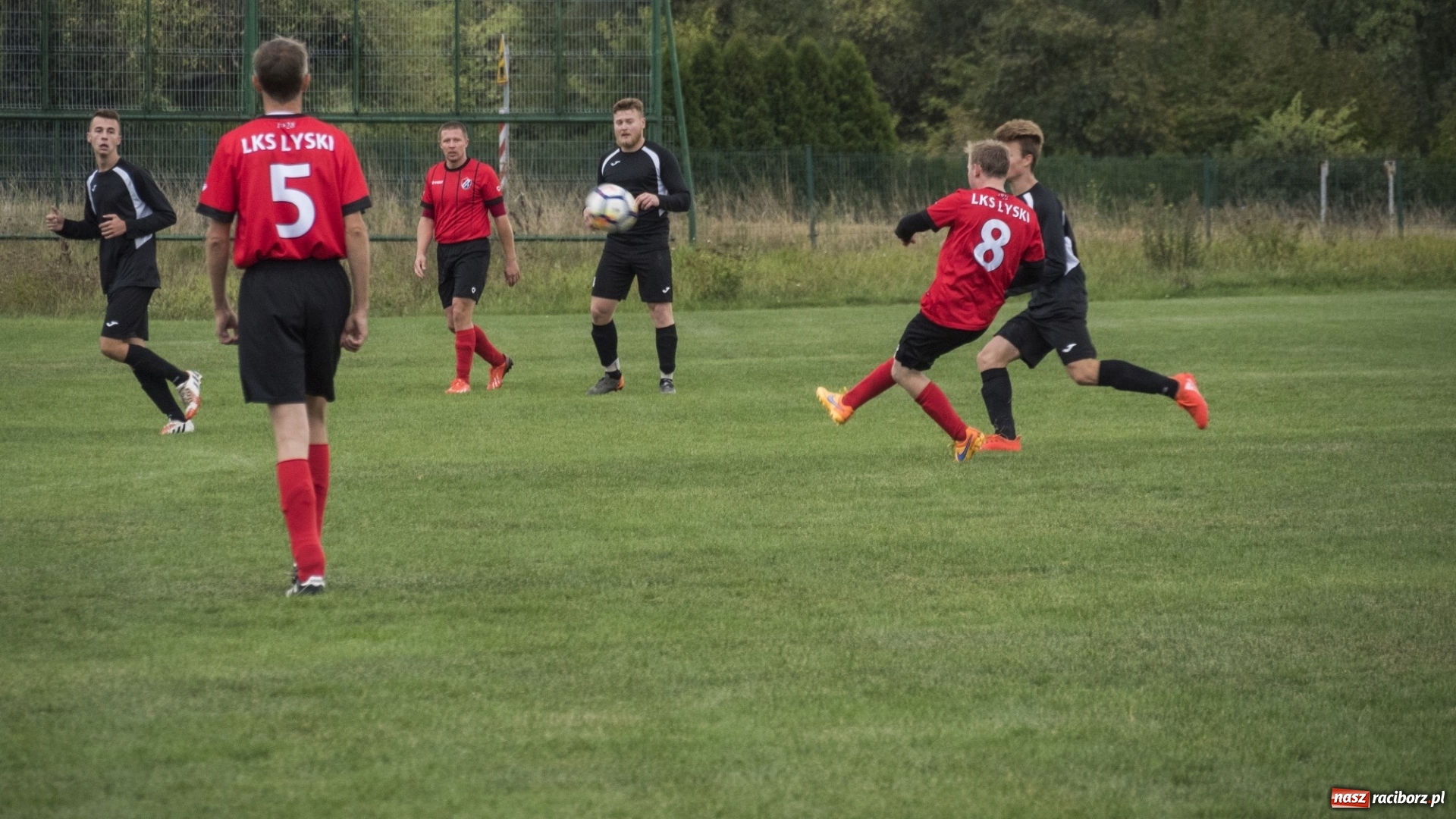 Zdjęcie w galerii na portalu naszraciborz.pl: A klasa: Pewna wygrana Brzezia w starciu z Lyskami wiadomości z regionu