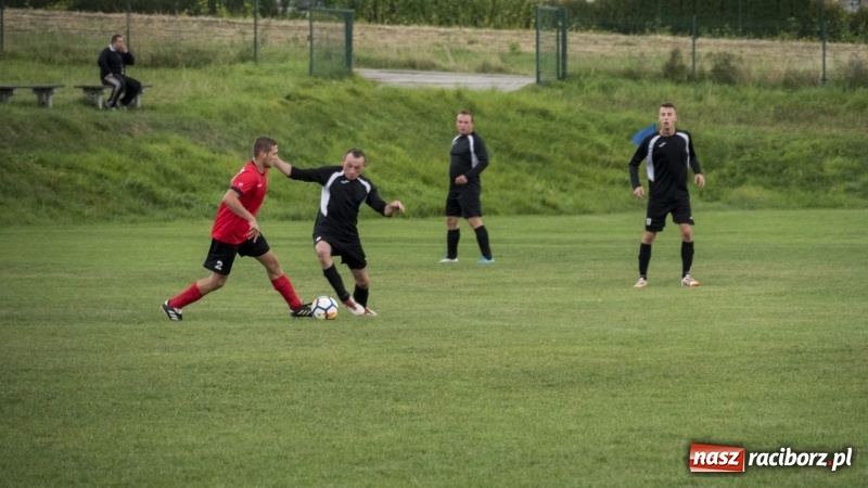 Zdjęcie w galerii na portalu naszraciborz.pl: A klasa: Pewna wygrana Brzezia w starciu z Lyskami wiadomości z regionu