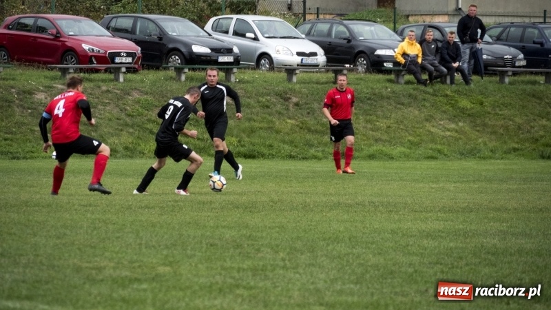 Zdjęcie w galerii na portalu naszraciborz.pl: A klasa: Pewna wygrana Brzezia w starciu z Lyskami wiadomości z regionu