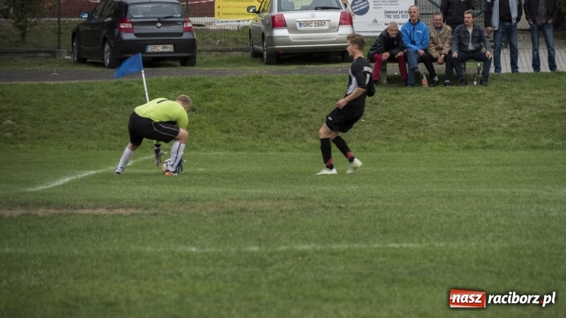 Zdjęcie w galerii na portalu naszraciborz.pl: A klasa: Pewna wygrana Brzezia w starciu z Lyskami wiadomości z regionu