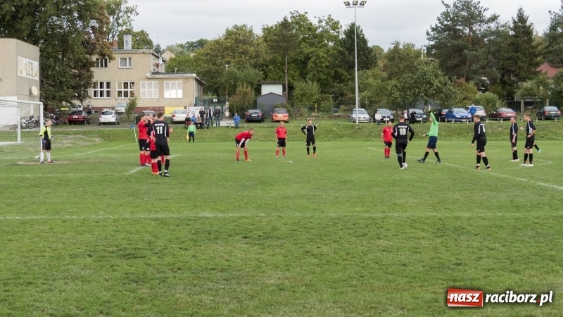 Zdjęcie w galerii na portalu naszraciborz.pl: A klasa: Pewna wygrana Brzezia w starciu z Lyskami wiadomości z regionu