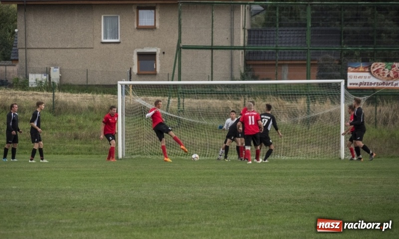 Zdjęcie w galerii na portalu naszraciborz.pl: A klasa: Pewna wygrana Brzezia w starciu z Lyskami wiadomości z regionu