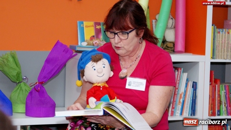 Zdjęcie w galerii na portalu naszraciborz.pl: Krasnoludki w Klubie Malucha w bibliotece na Ostrogu wiadomości z regionu